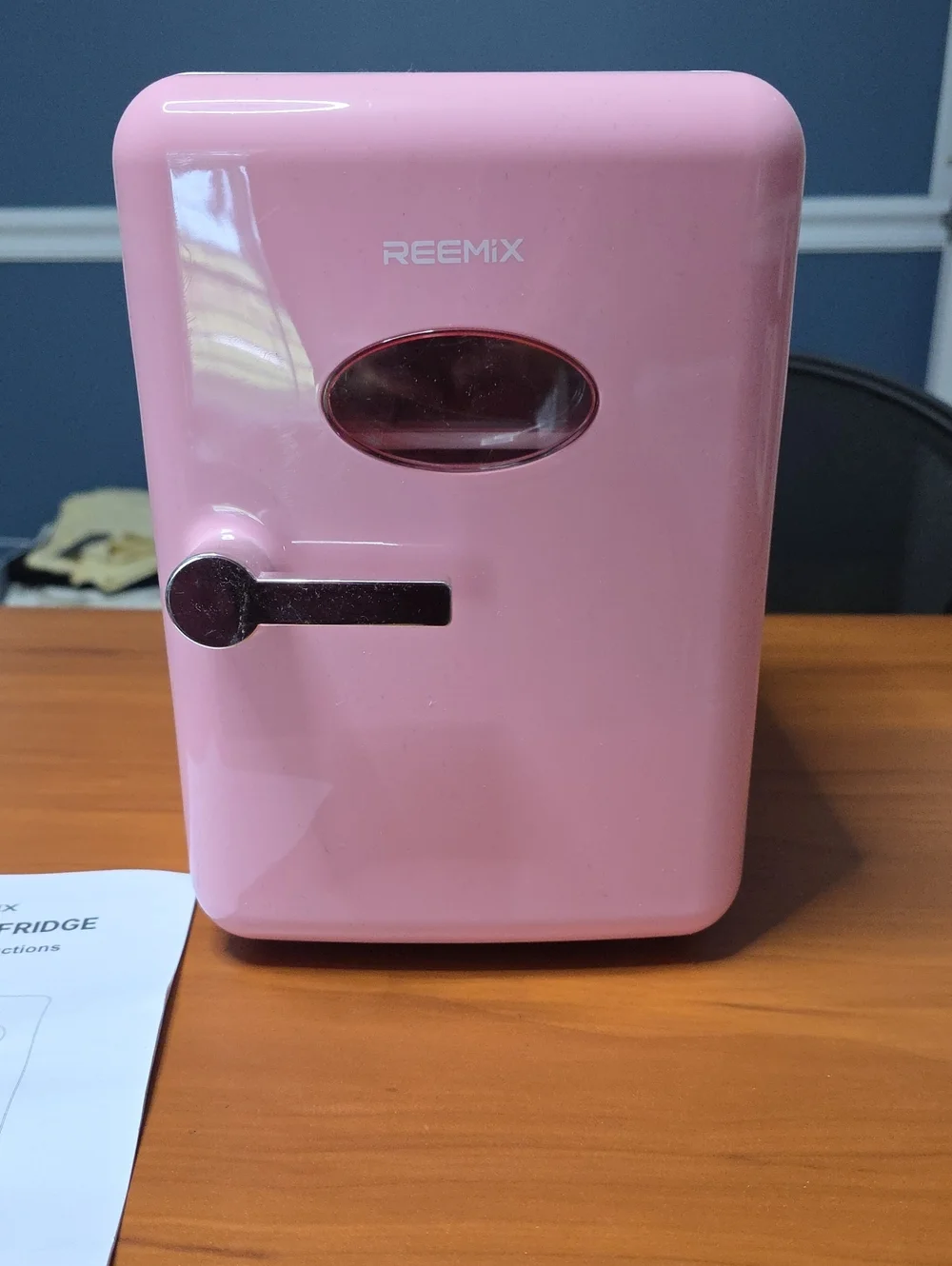 REEMIX Mini Fridge - Pink Portable Cooler